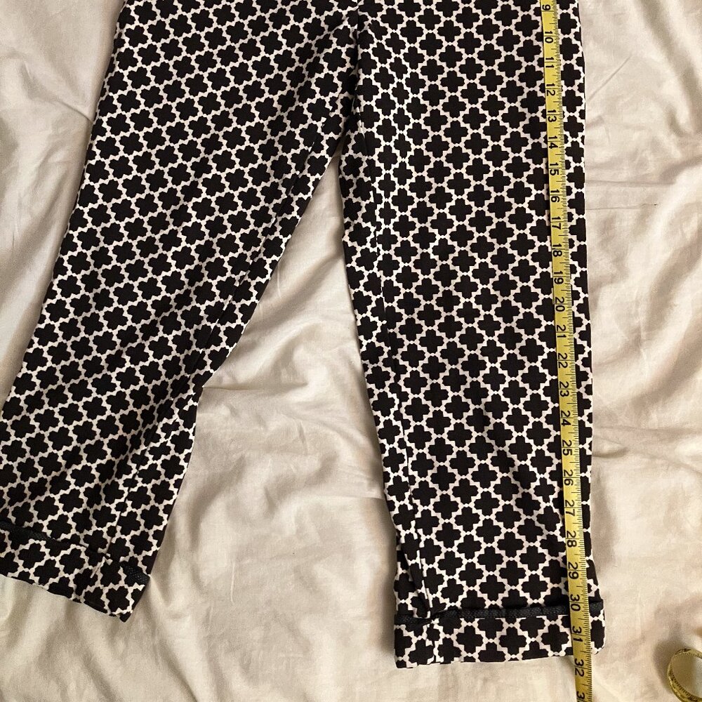Cute patterned pants - Picture 2 of 9